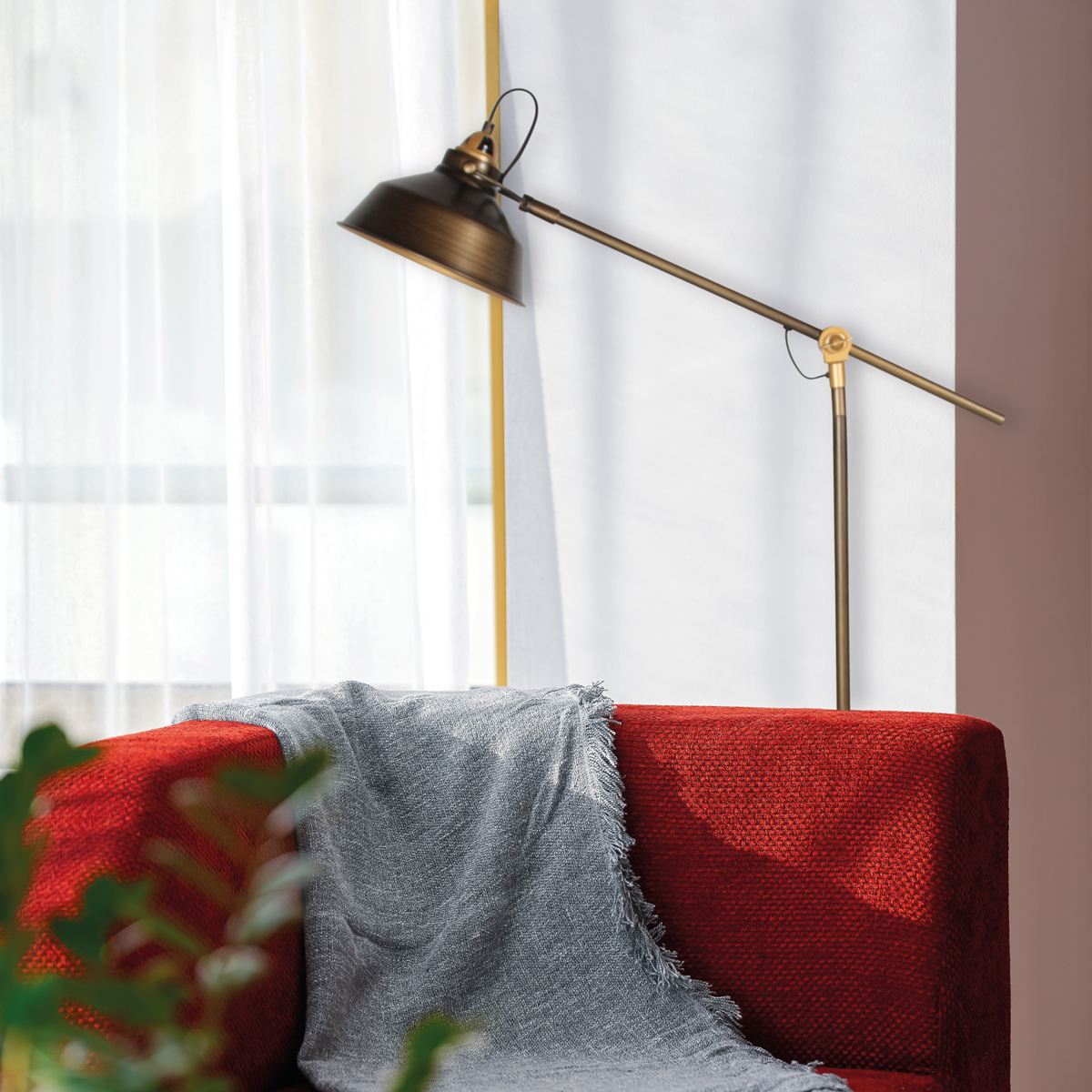 Lampe sur pied en bronze Nove avec détails dorés E27 Steinhauer – Image 4